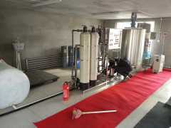 工廠急售全套玻璃水防凍液設(shè)備